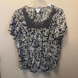 Women's Liz Claiborne Top, Size XL, Gray, Floral, Short Sleeve, Ex Cond!
